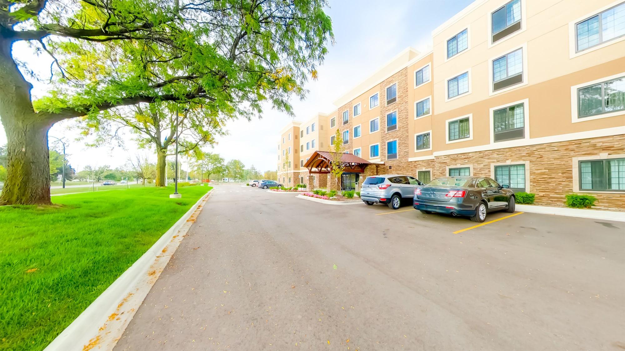 Vista Exterior Staybridge Suites Ann Arbor- Univ of Michigan by IHG