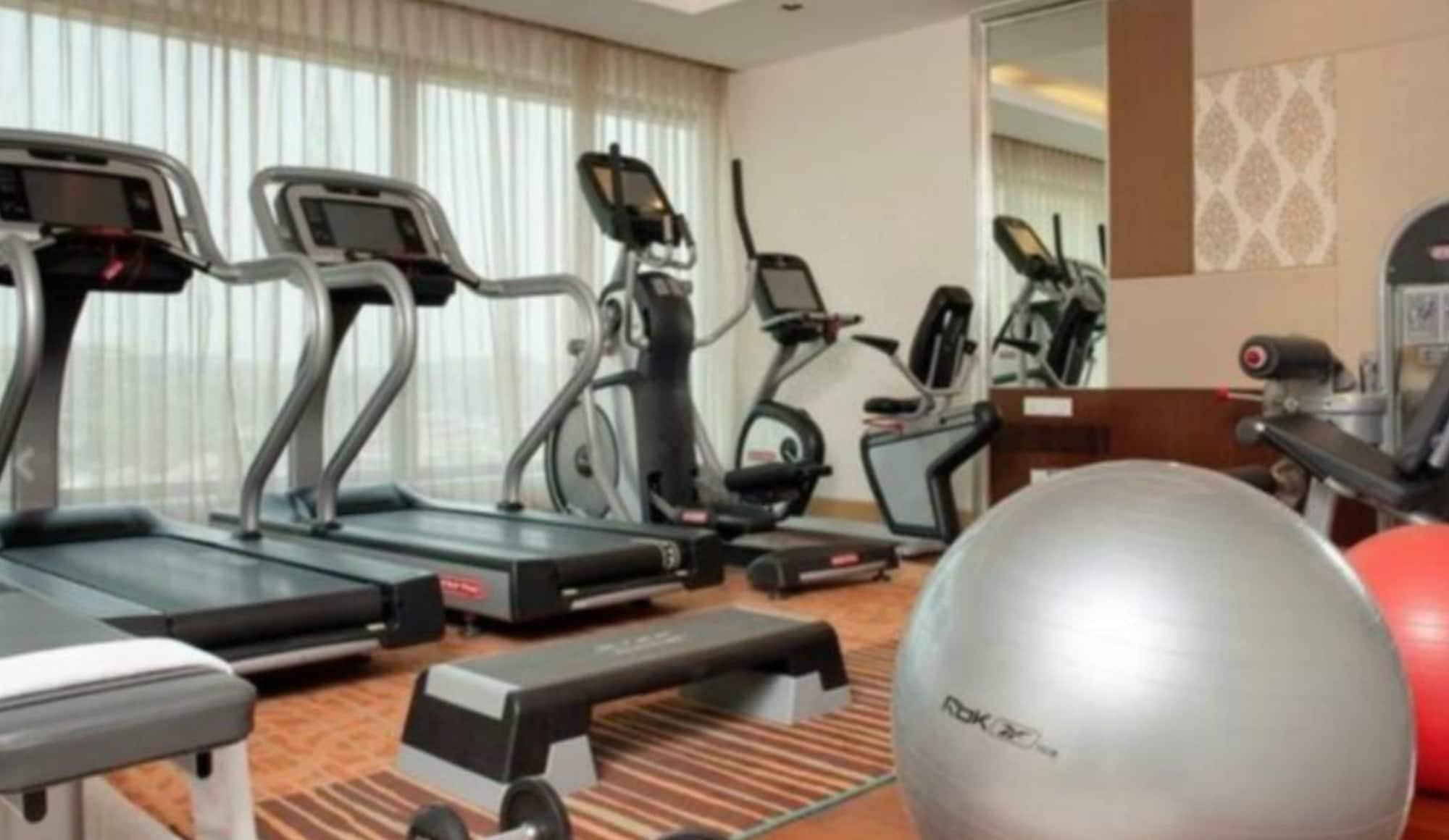 Gimnasio Holiday Inn Mumbai International Airport by IHG