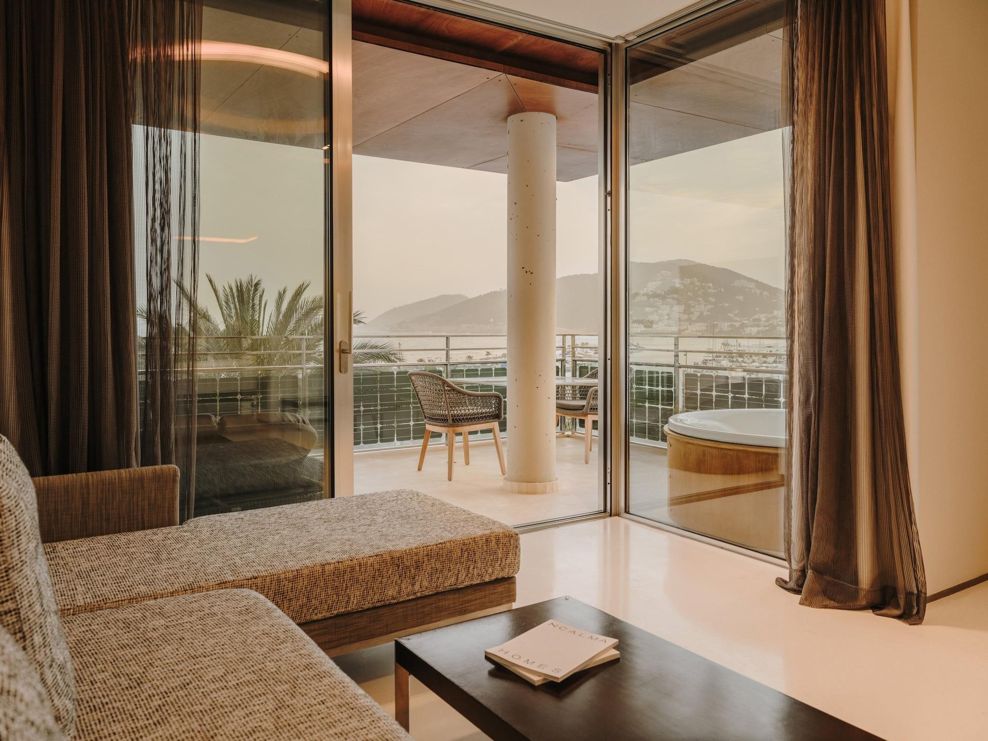 Habitación Aguas de Ibiza Grand Luxe Hotel