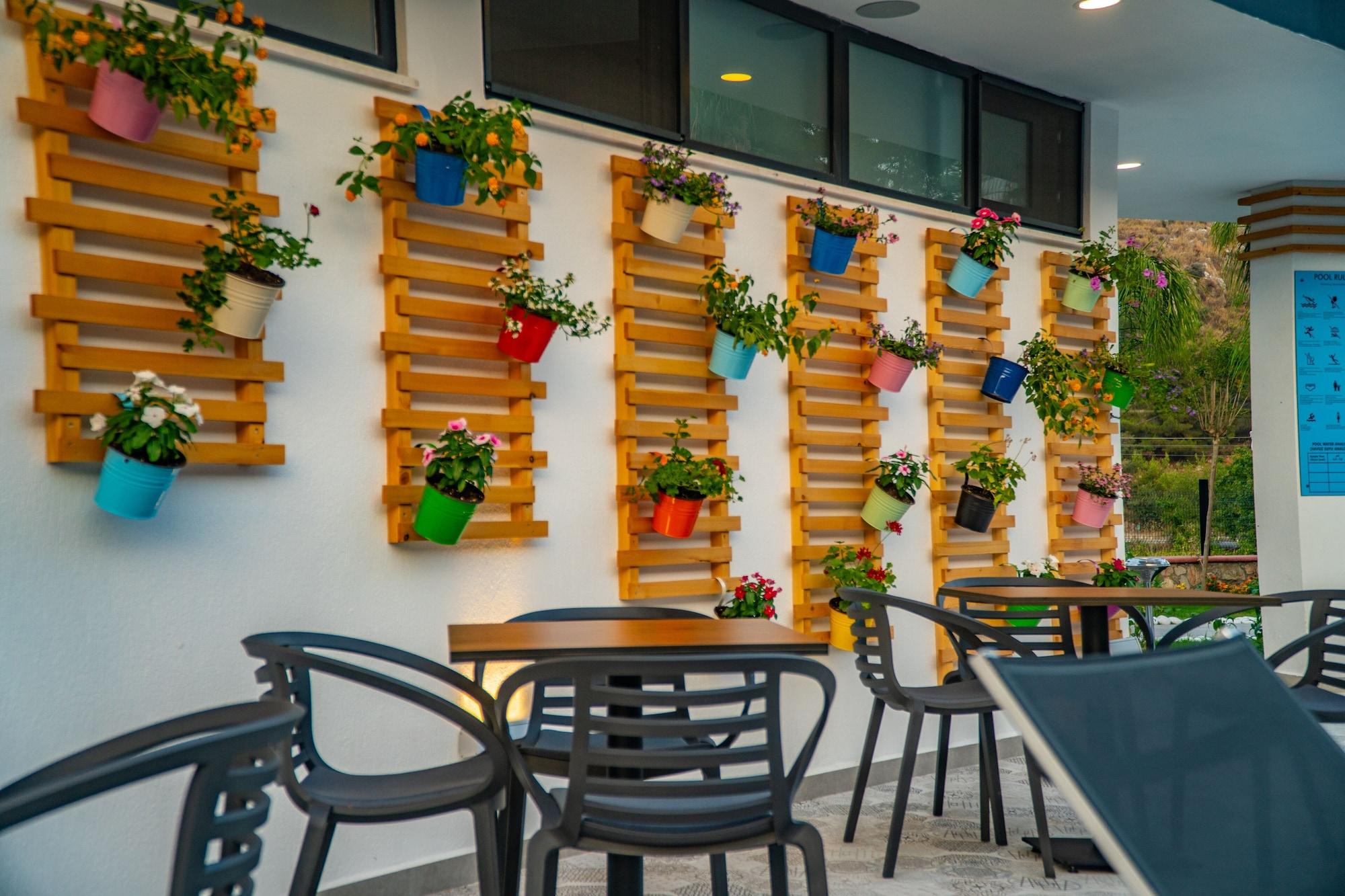 Restaurant L Hotel Sarigerme