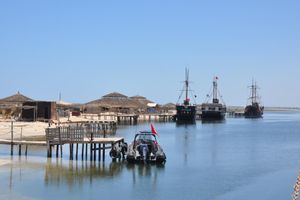Passeio - Peninsula of Ras Rmel - Full-Day Boat Tour