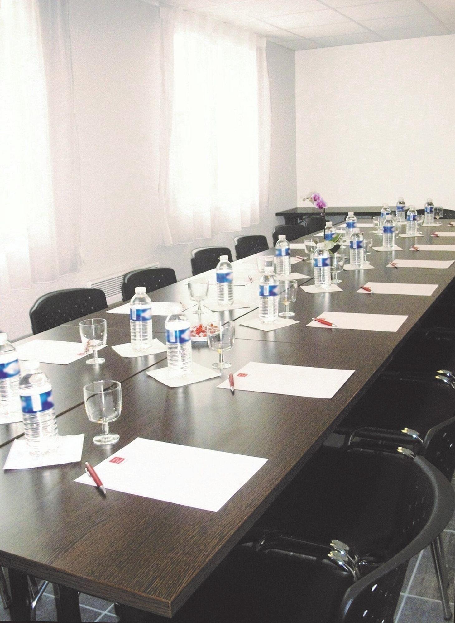 Sala de Reuniones Séjours & Affaires Caen Le Clos Beaumois