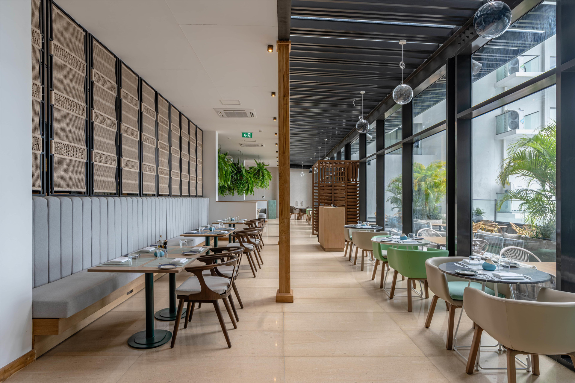 Restaurant Barcelo Nasandhura Male