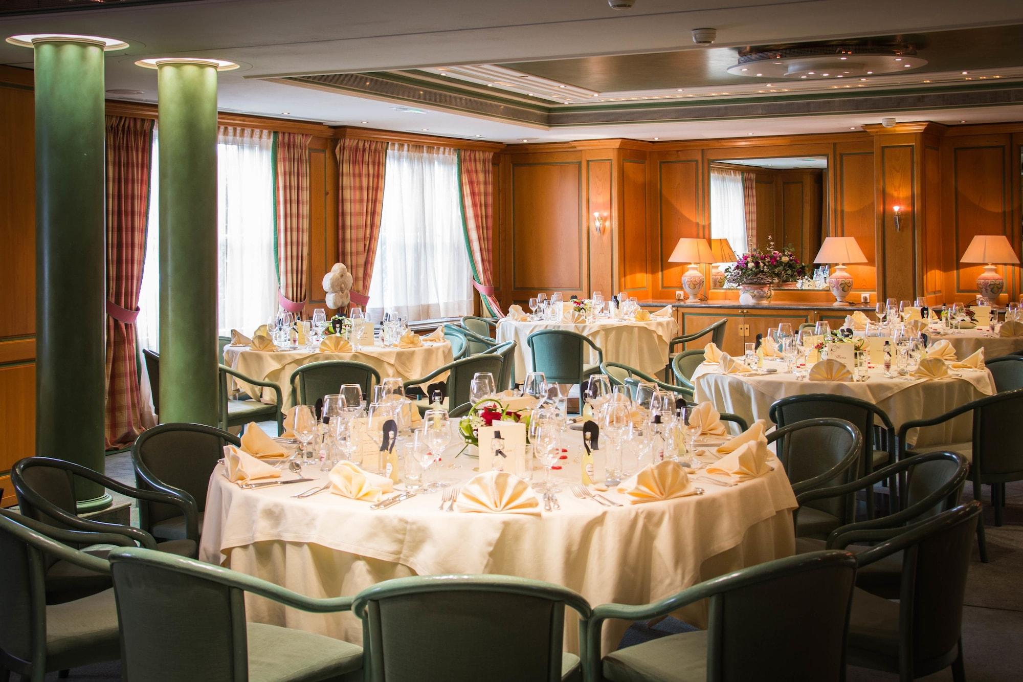 Salón de Baile Hotel & Spa A la cour d'Alsace by HappyCulture