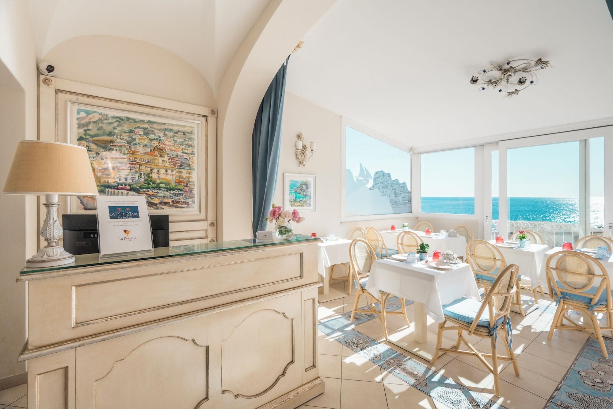 Vista Lobby Villa La Tartana