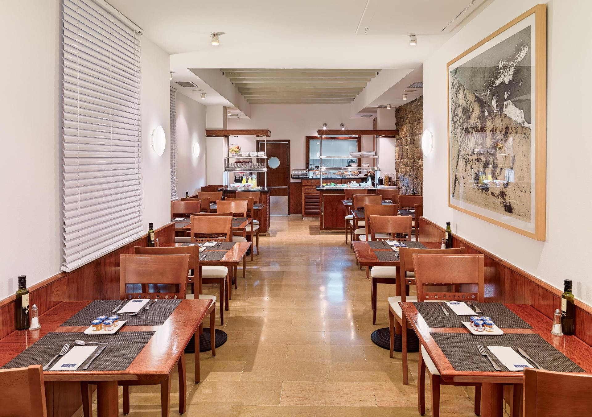 Restaurant H10 Raco del Pi