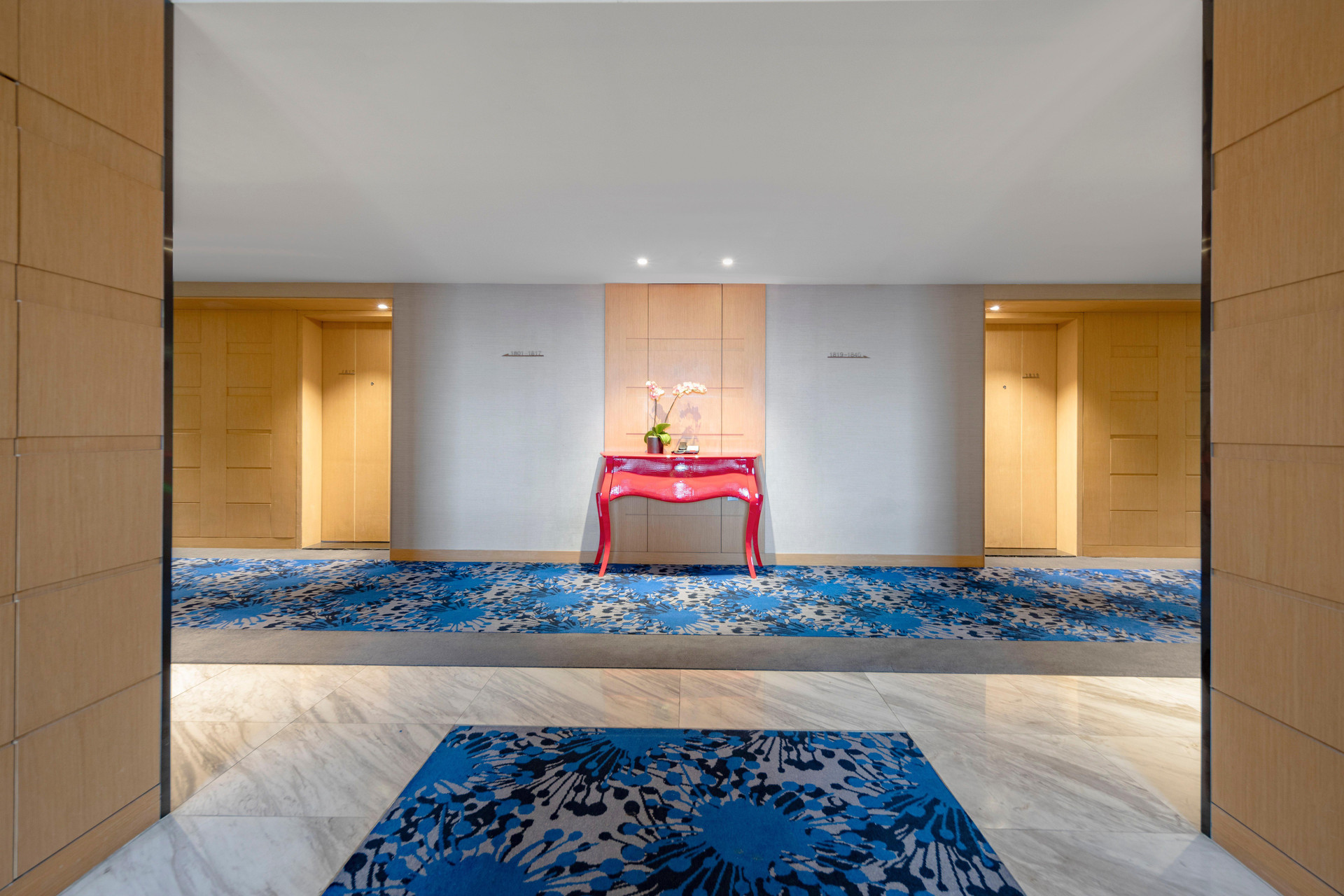 Vista Lobby Holiday Inn Shanghai Hongqiao West by IHG