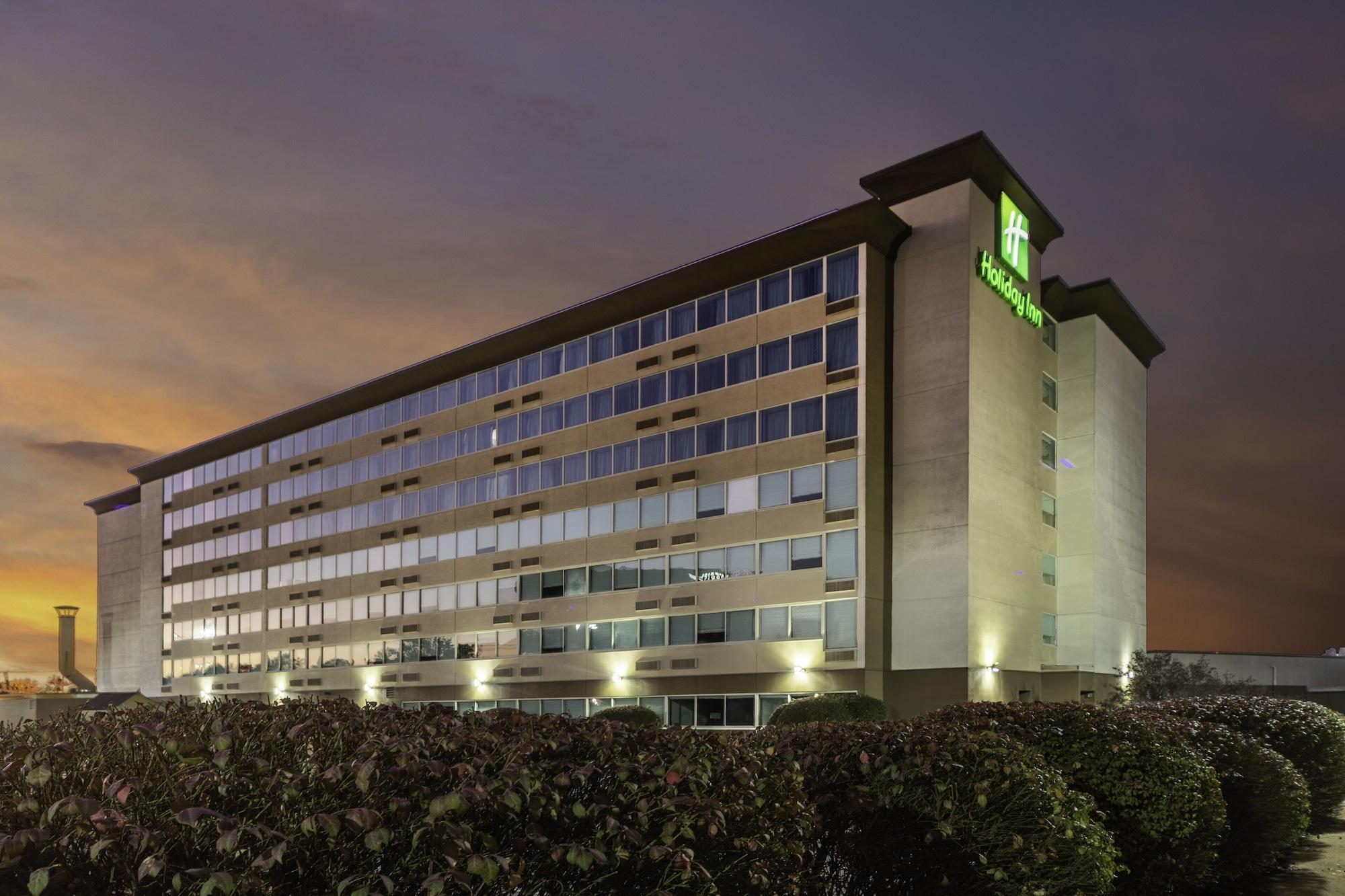 Vista Exterior Holiday Inn Louisville East - Hurstbourne by IHG