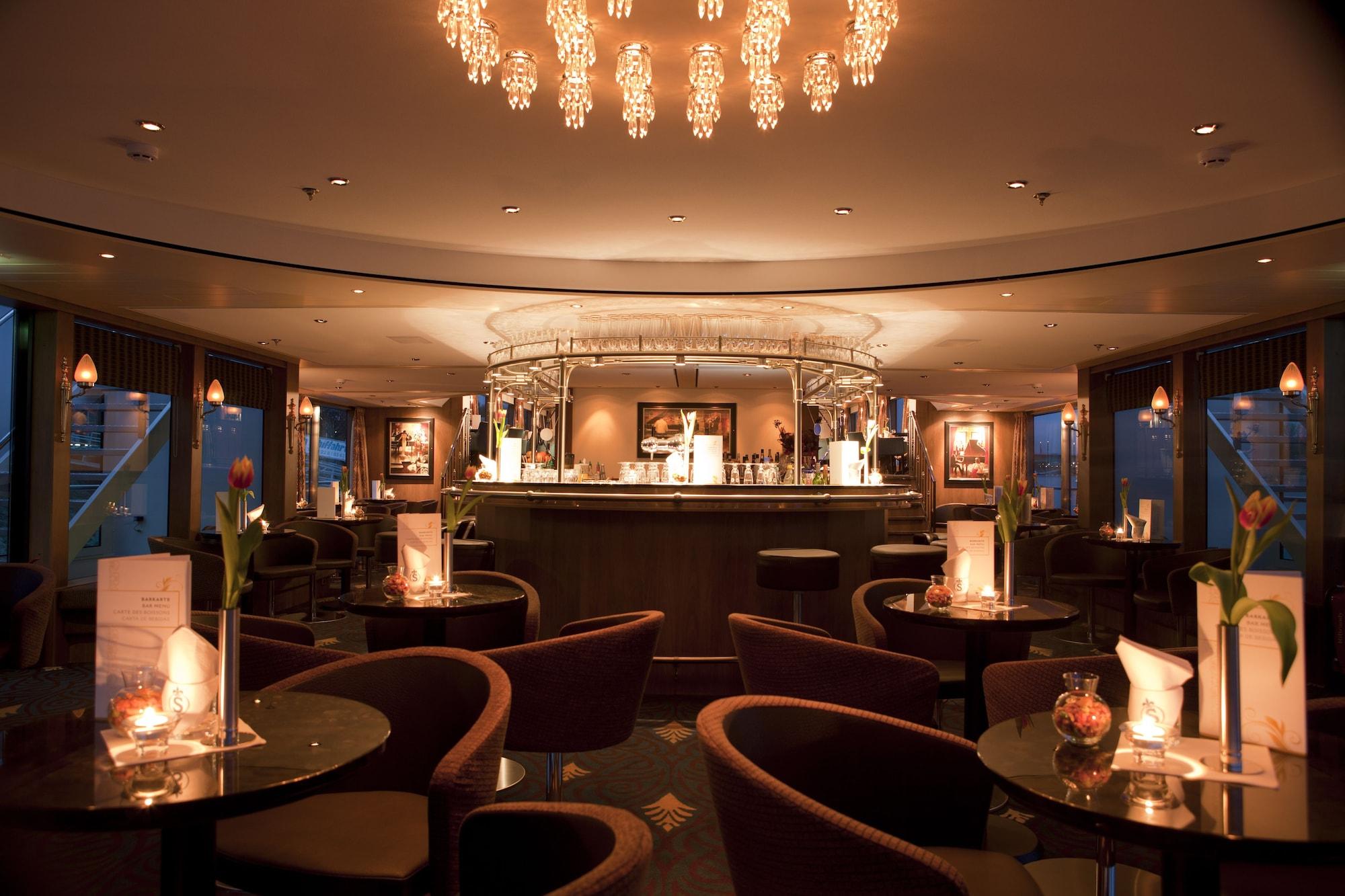 Bar/Salón Crossgates Hotelship Messe - Köln