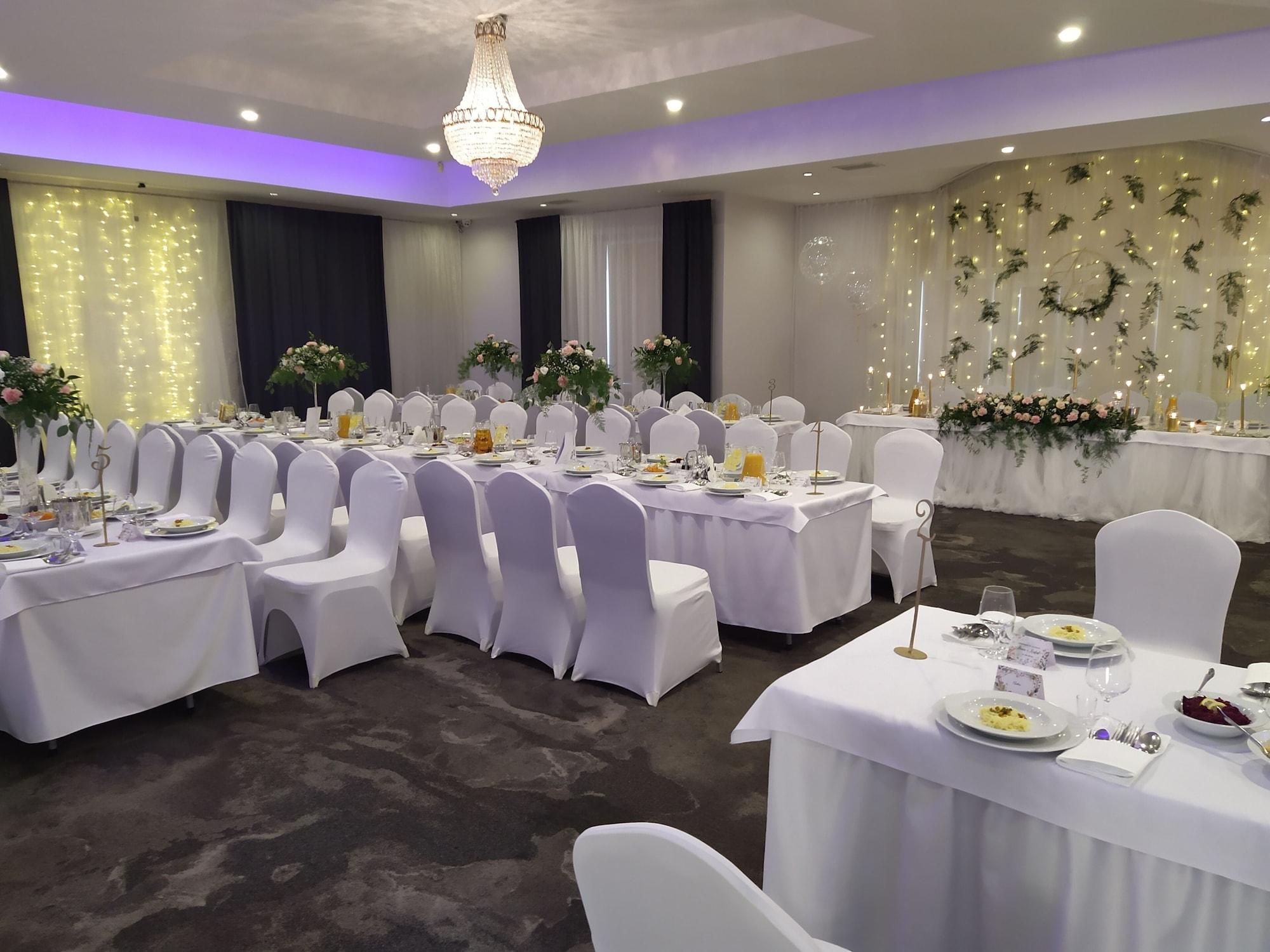 Salón de Baile Hotel Atena