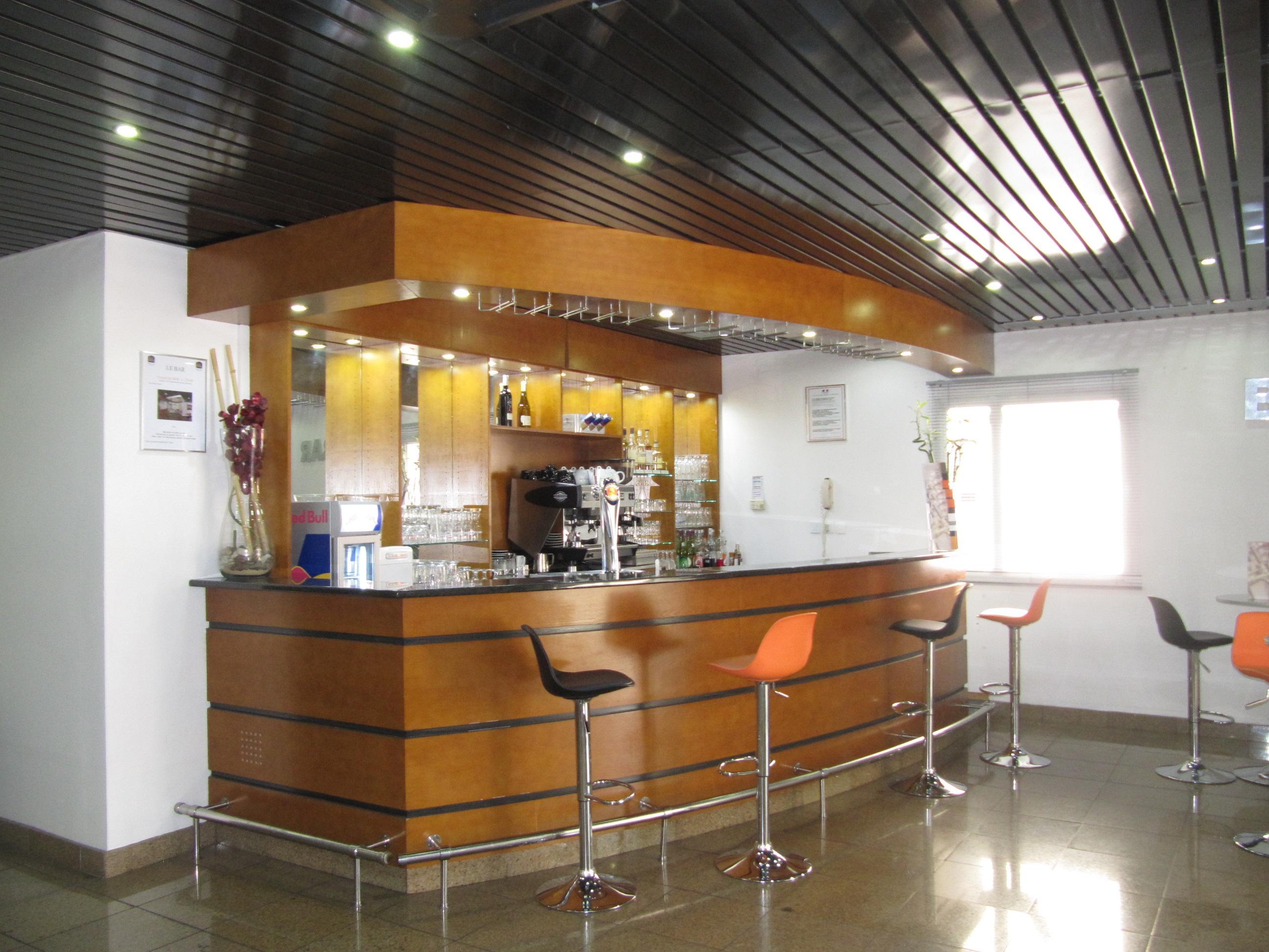 Bar/Salón Hotel Saphir