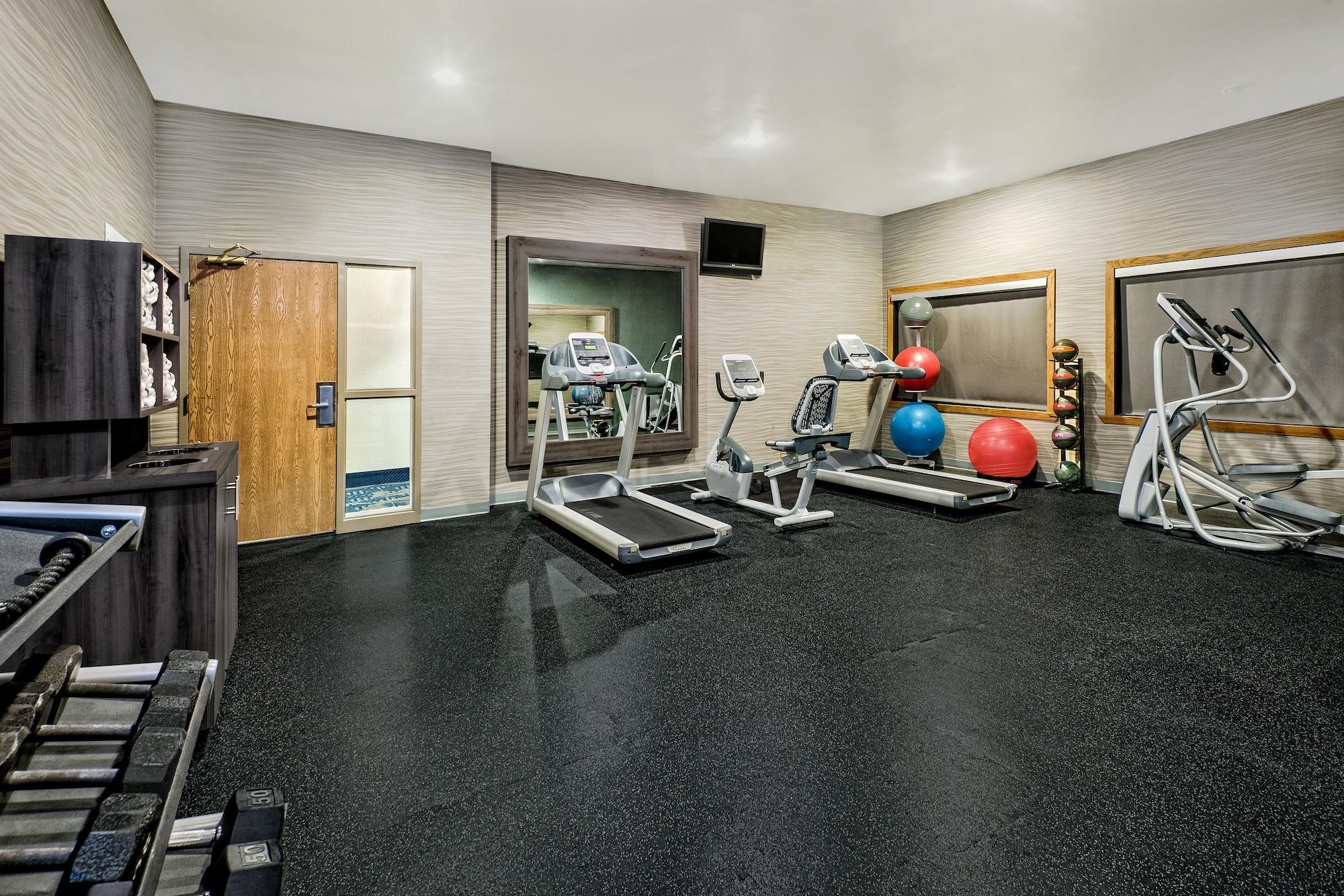 Gimnasio Holiday Inn Express Hotel & Suites Fort Worth Southwest I-20 by IHG