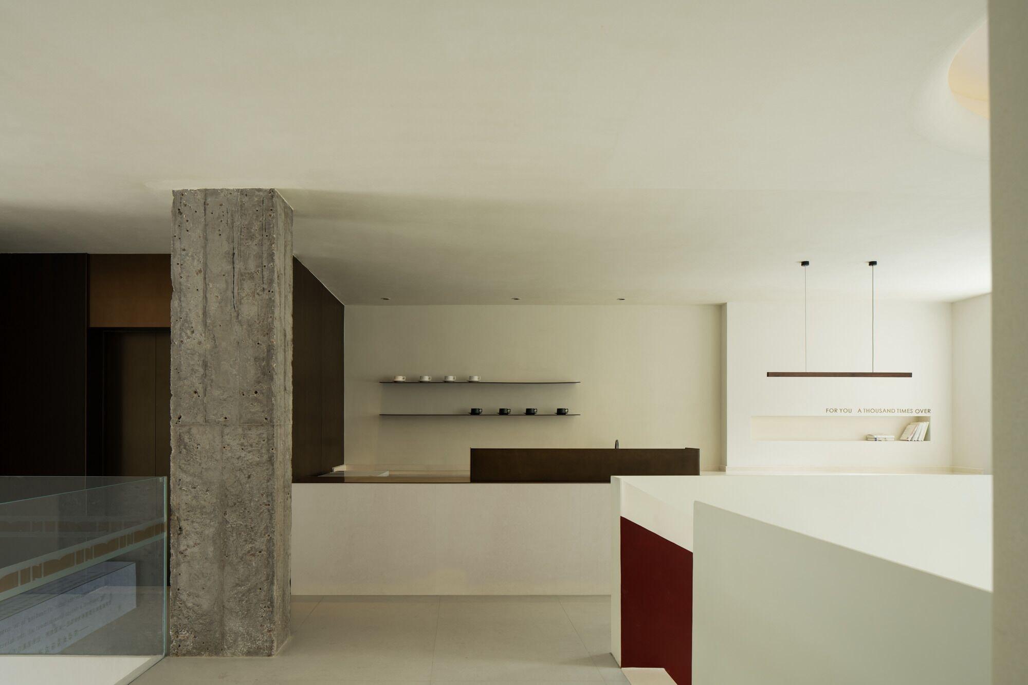 Bar/Salón Book'in Hotel