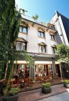 Alojamiento - Level Suites