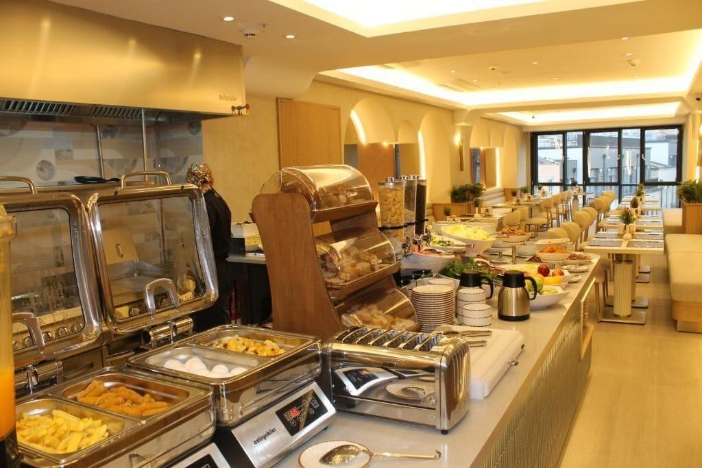 Restaurant GARLON RESIDENCE