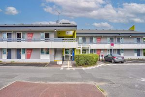 Alojamiento - B&B HOTEL Herblay