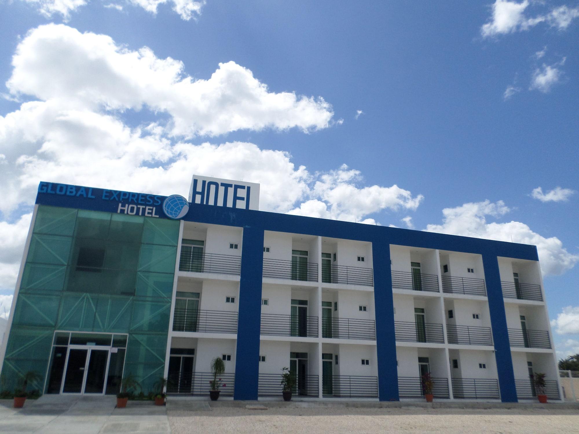 Vista Exterior Hotel Global Express