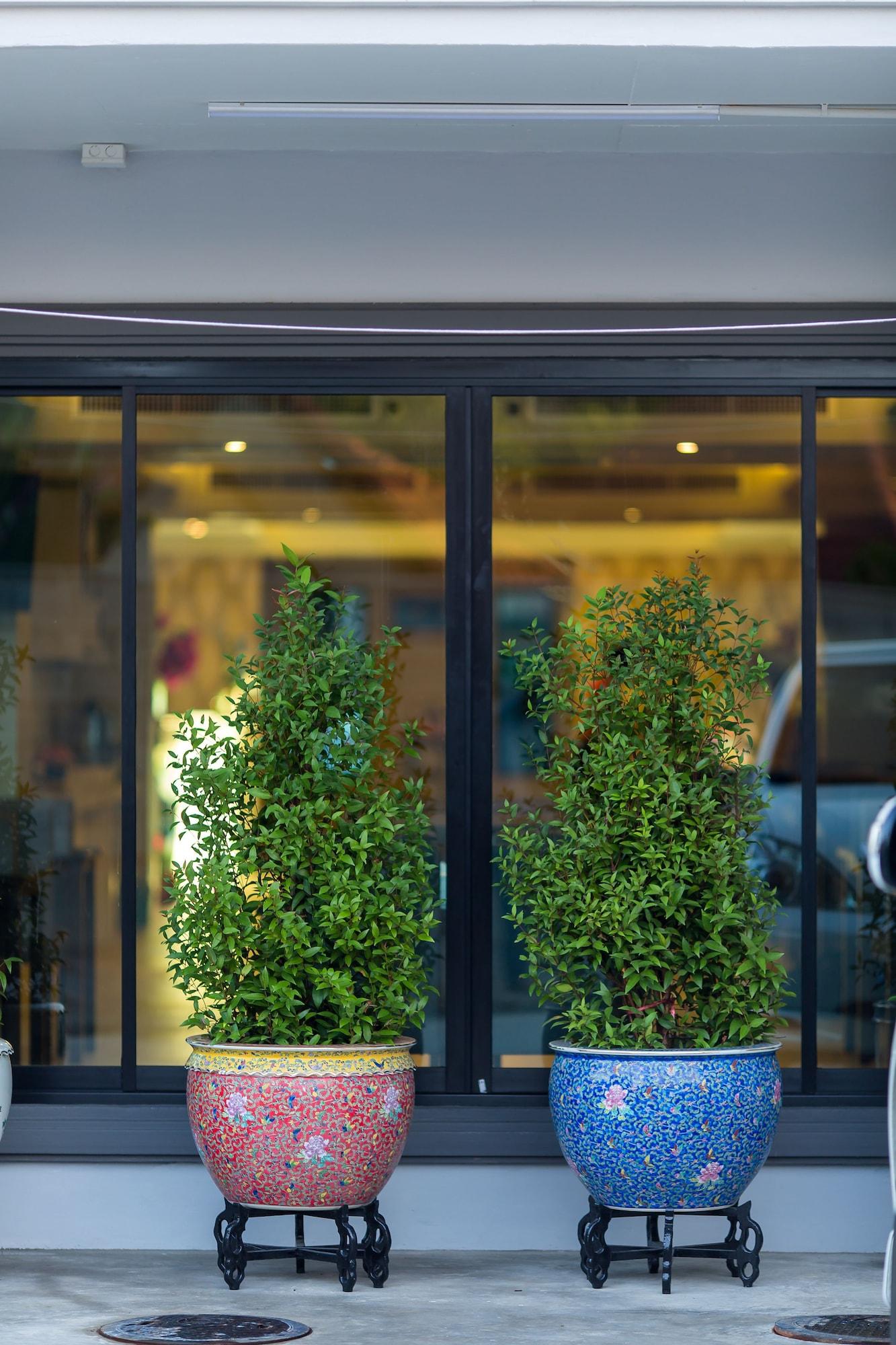 Vista Exterior Rung Aroon Hotel By Le Siri