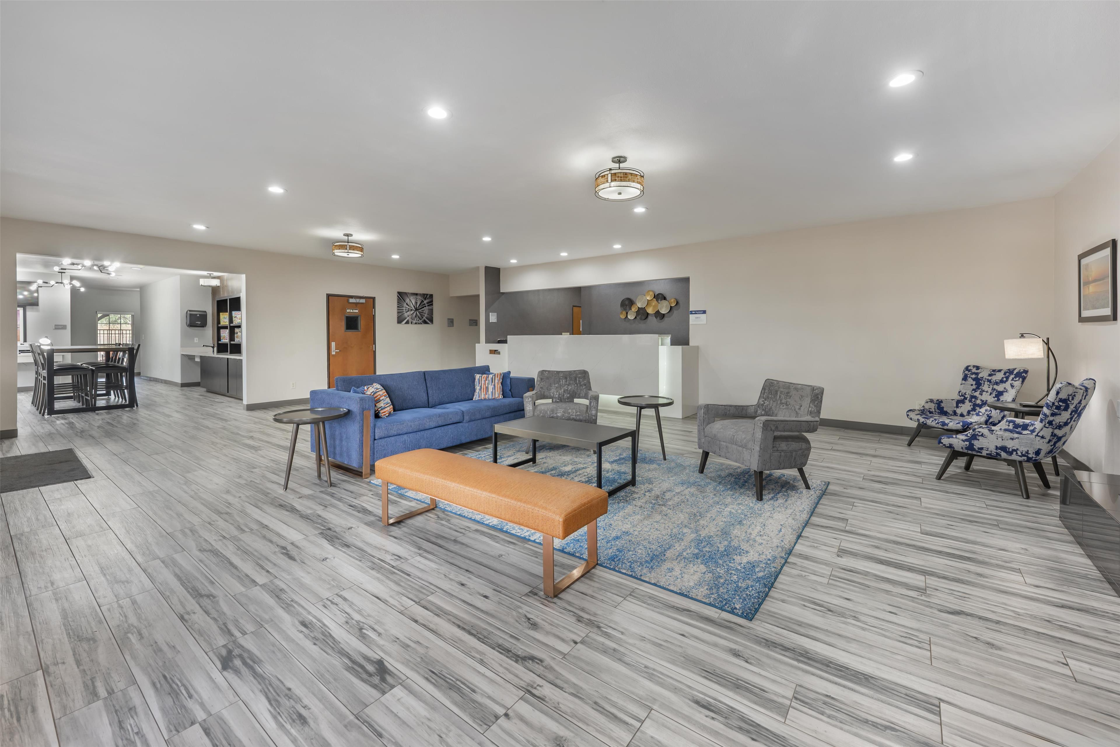 Vista Lobby Best Western Plus Fredericksburg