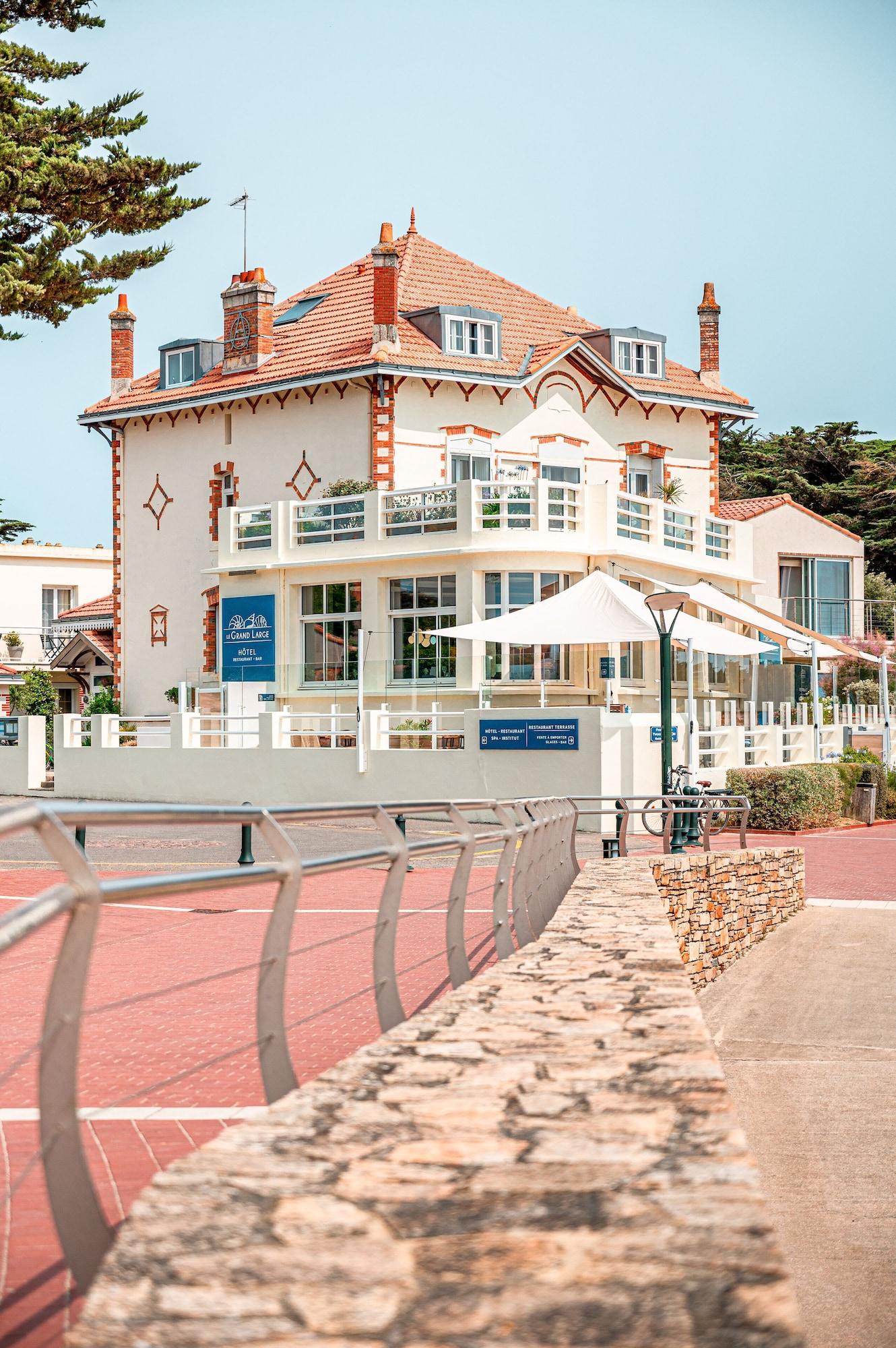 Varios Hôtel de charme & SPA Le Grand Large