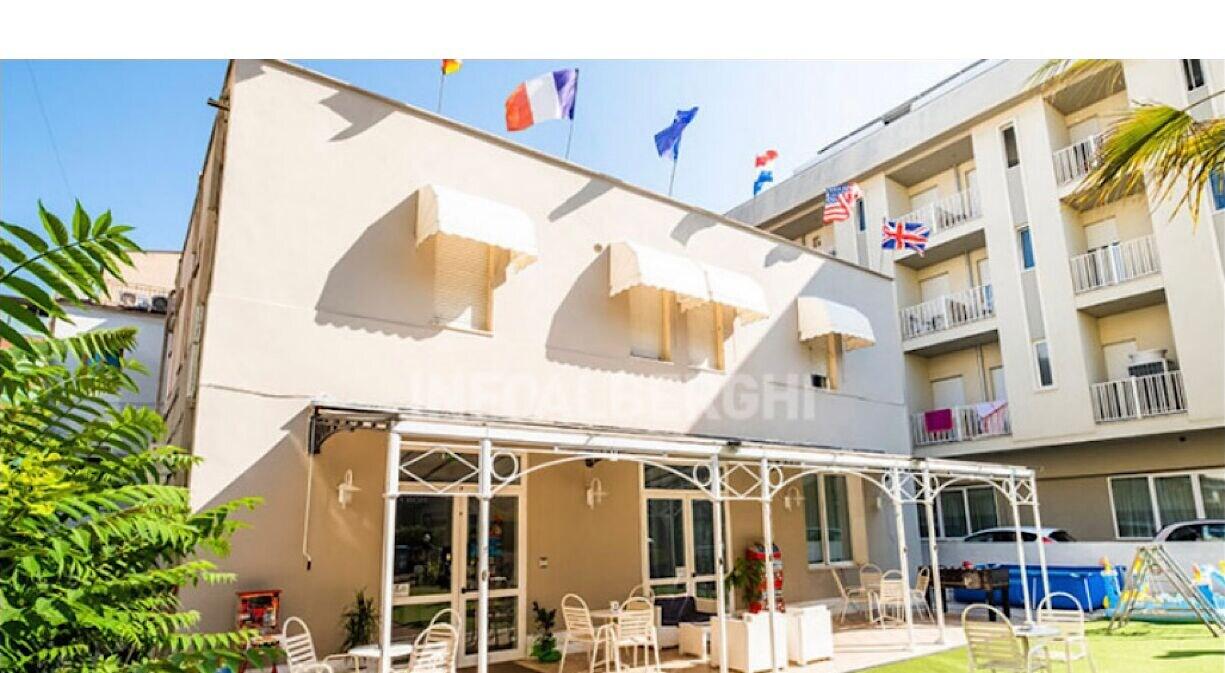 Vista Exterior Hotel Silvana Beach