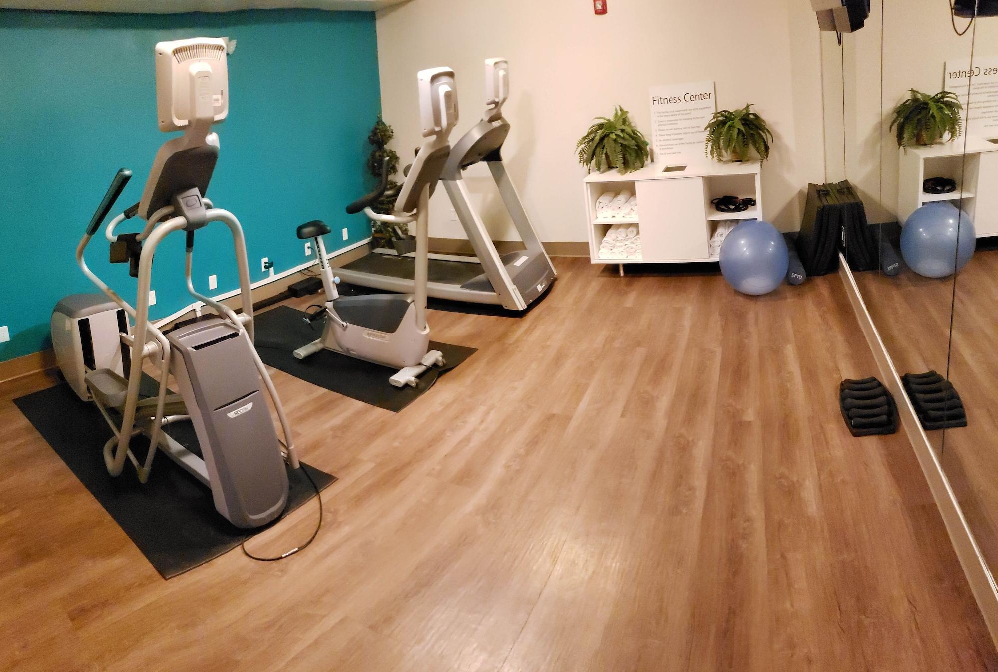 Gimnasio Holiday Inn Express Osage Beach - Lake Of The Ozarks by IHG