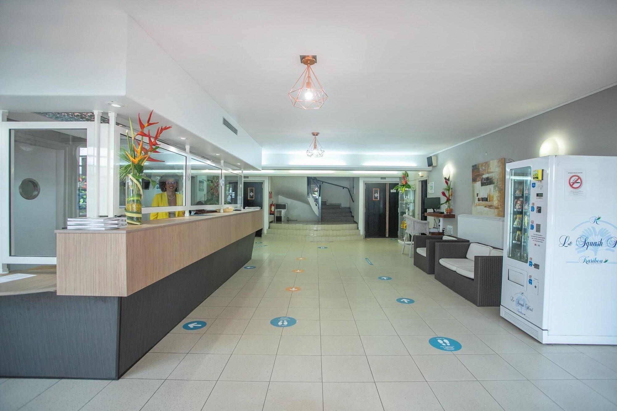 Vista Lobby Karibea Squash Hôtel