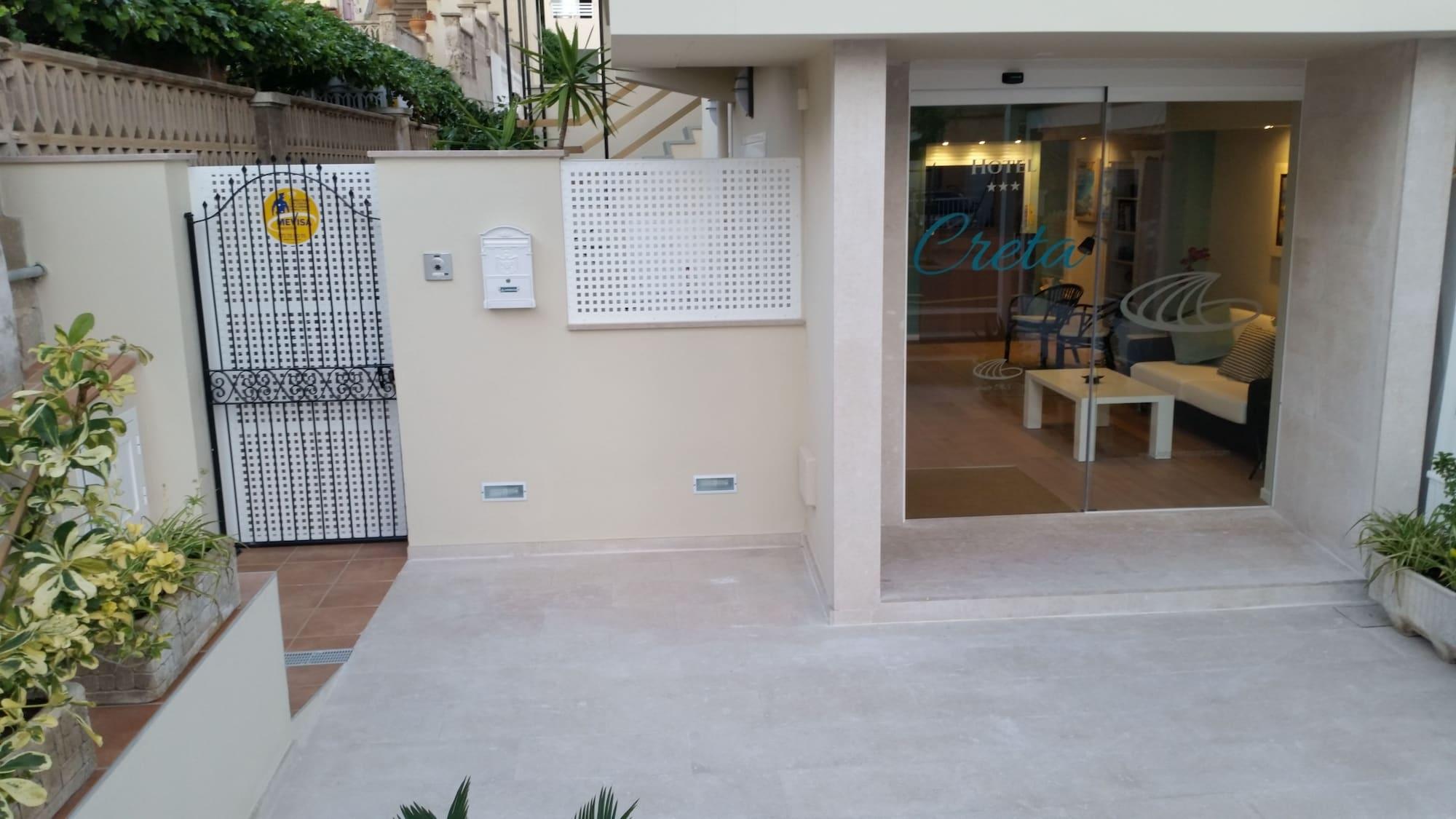 Vista Exterior Hotel Creta Paguera