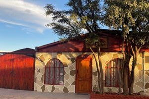 Alojamiento - HOSTAL SOLOR