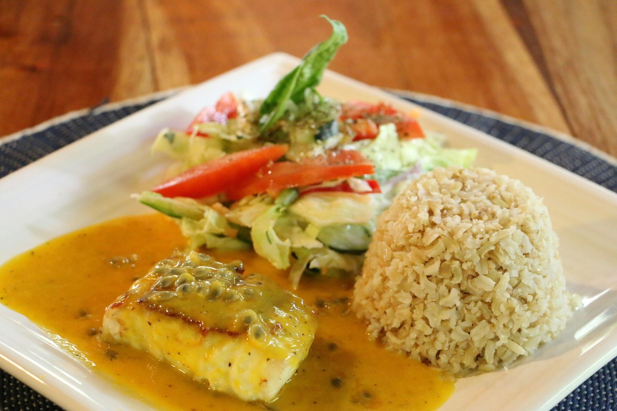 Restaurant Balsa Surf Camp by Rotamundos