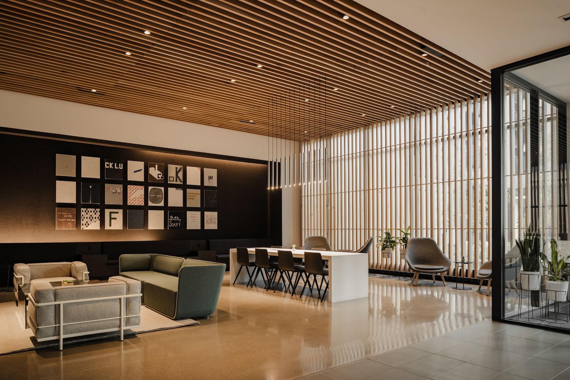 Vista Lobby Sonder at SECOND + SECOND