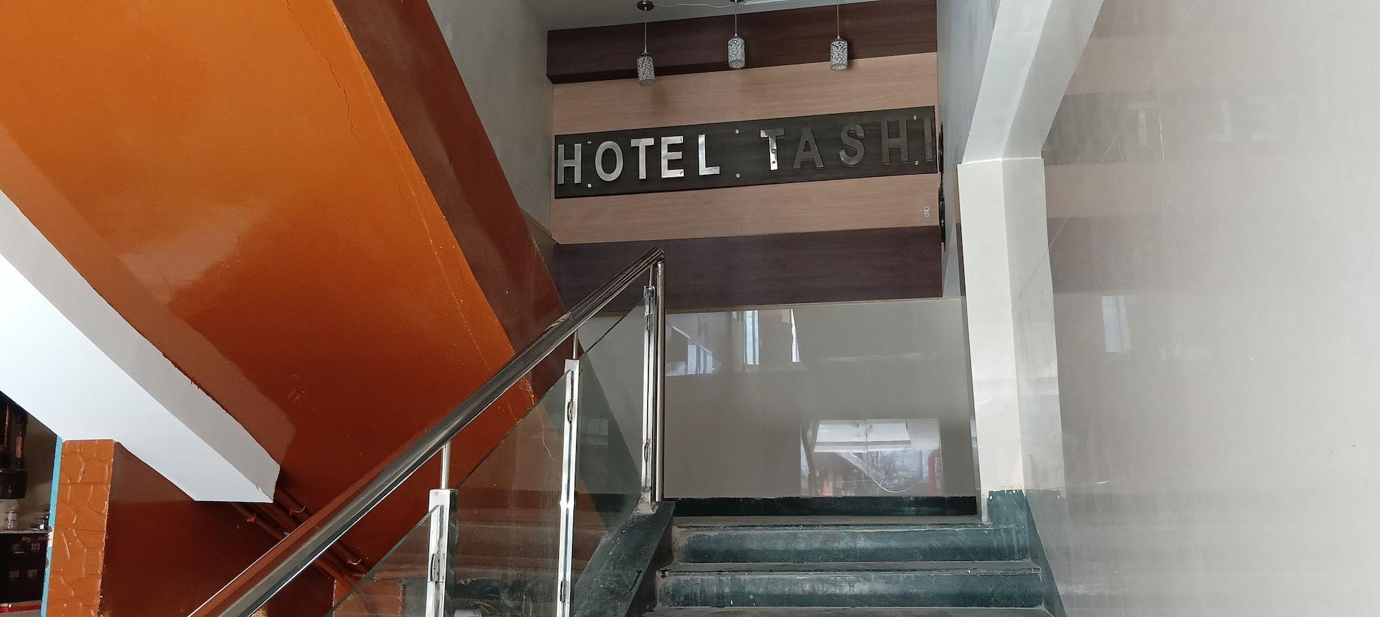Vista Lobby Hotel Tashi by ROH