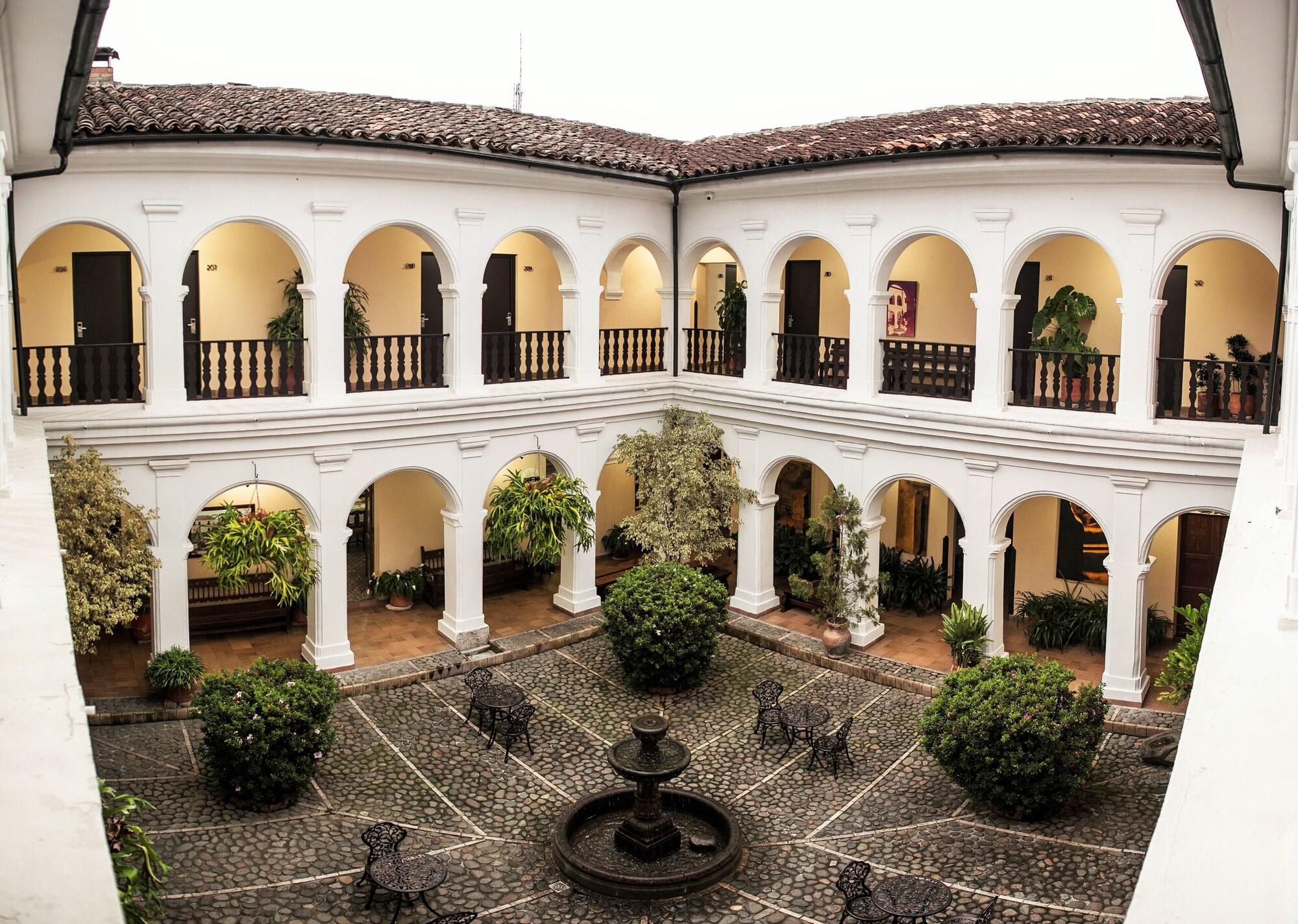 Varios Hotel La Plazuela
