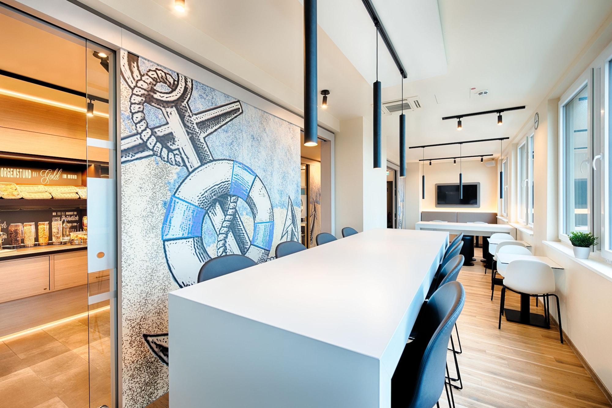 Restaurant B&B Hotel Emden