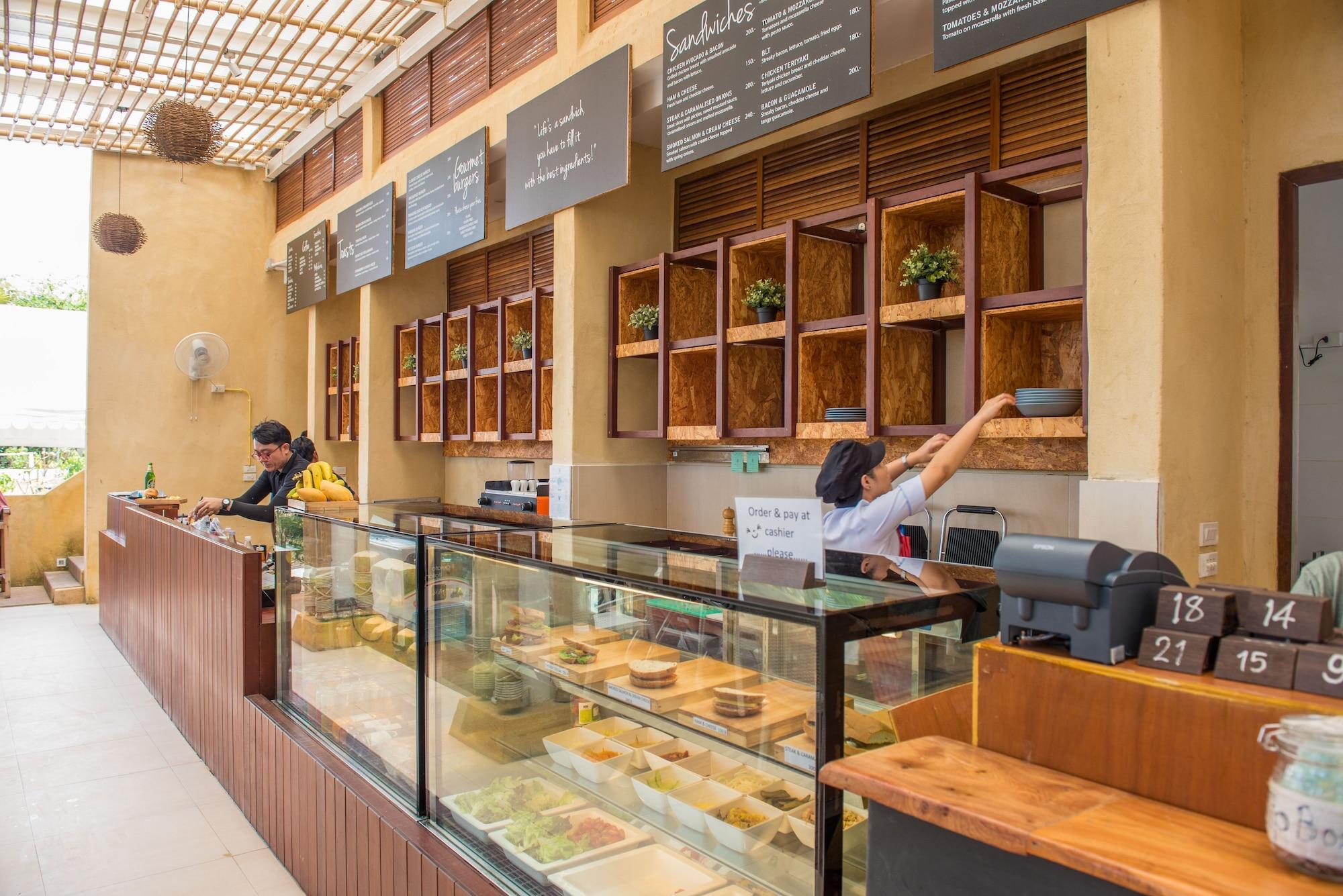 Restaurant PP Charlie Beach Resort