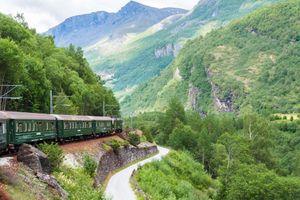 Actividad - Tour por los fiordos noruegos: Tren de Flåm y paseo en barco por Nærøy