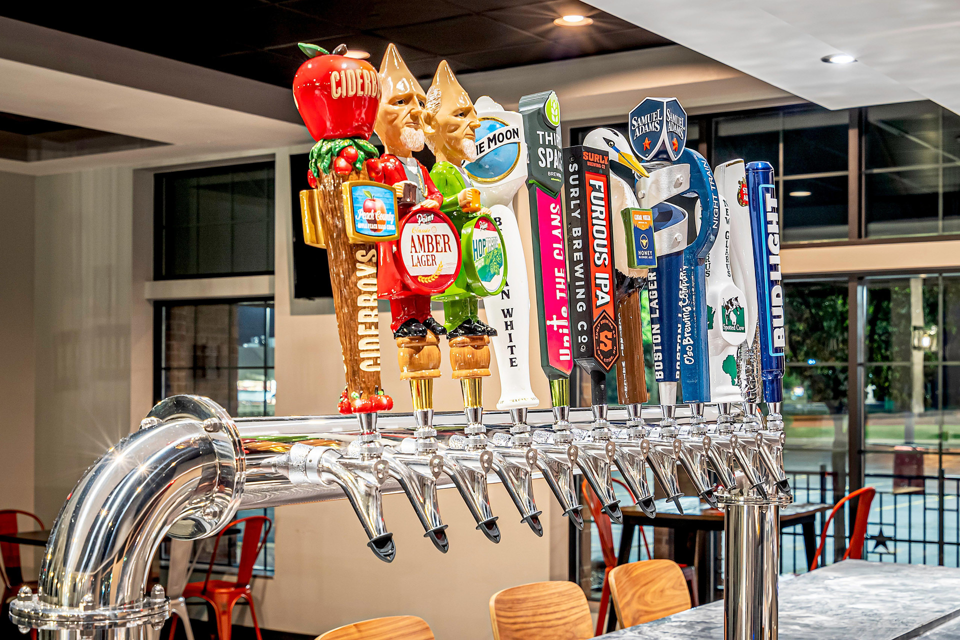 Bar/Salón Holiday Inn & Suites Wausau-Rothschild
