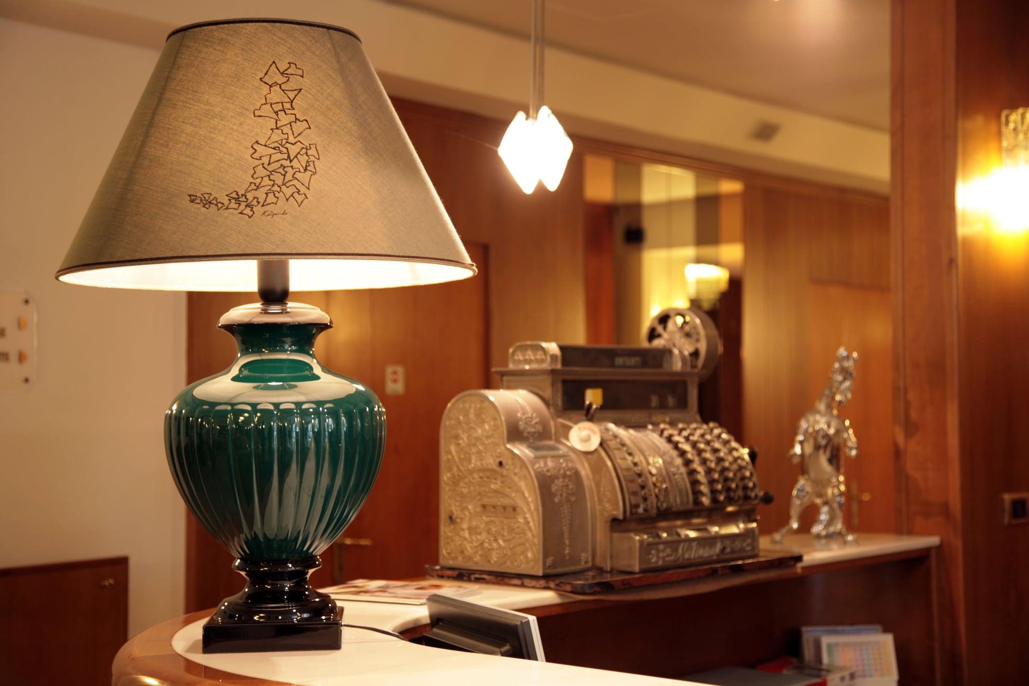 Vista Lobby Hotel Bassetto