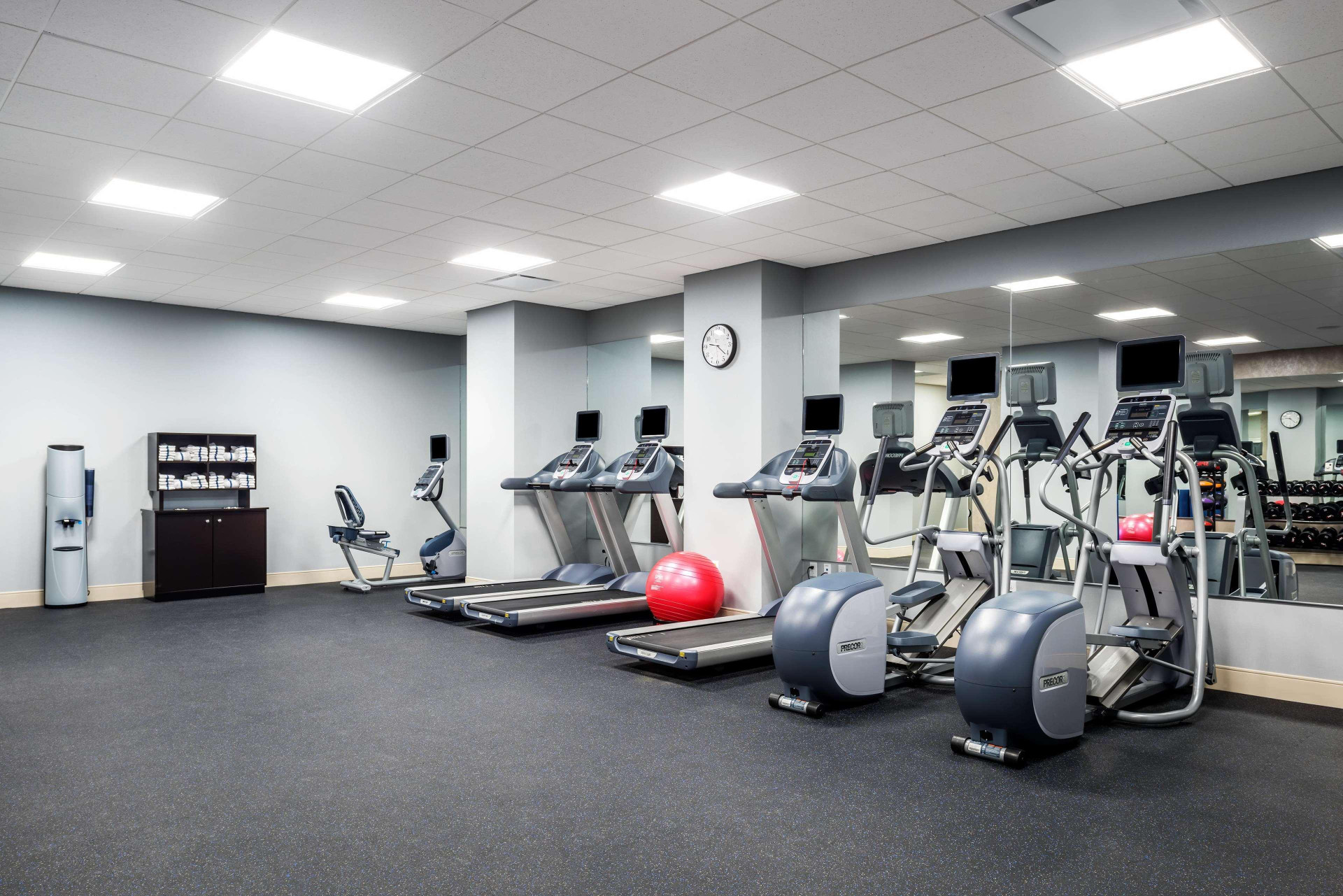 Gimnasio Homewood Suites by Hilton Miami Dolphin Mall