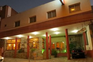 Alojamiento - Hotel Arenales