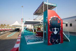 Actividad - Yas Marina Circuit Kartzone impulsado por ADNOC