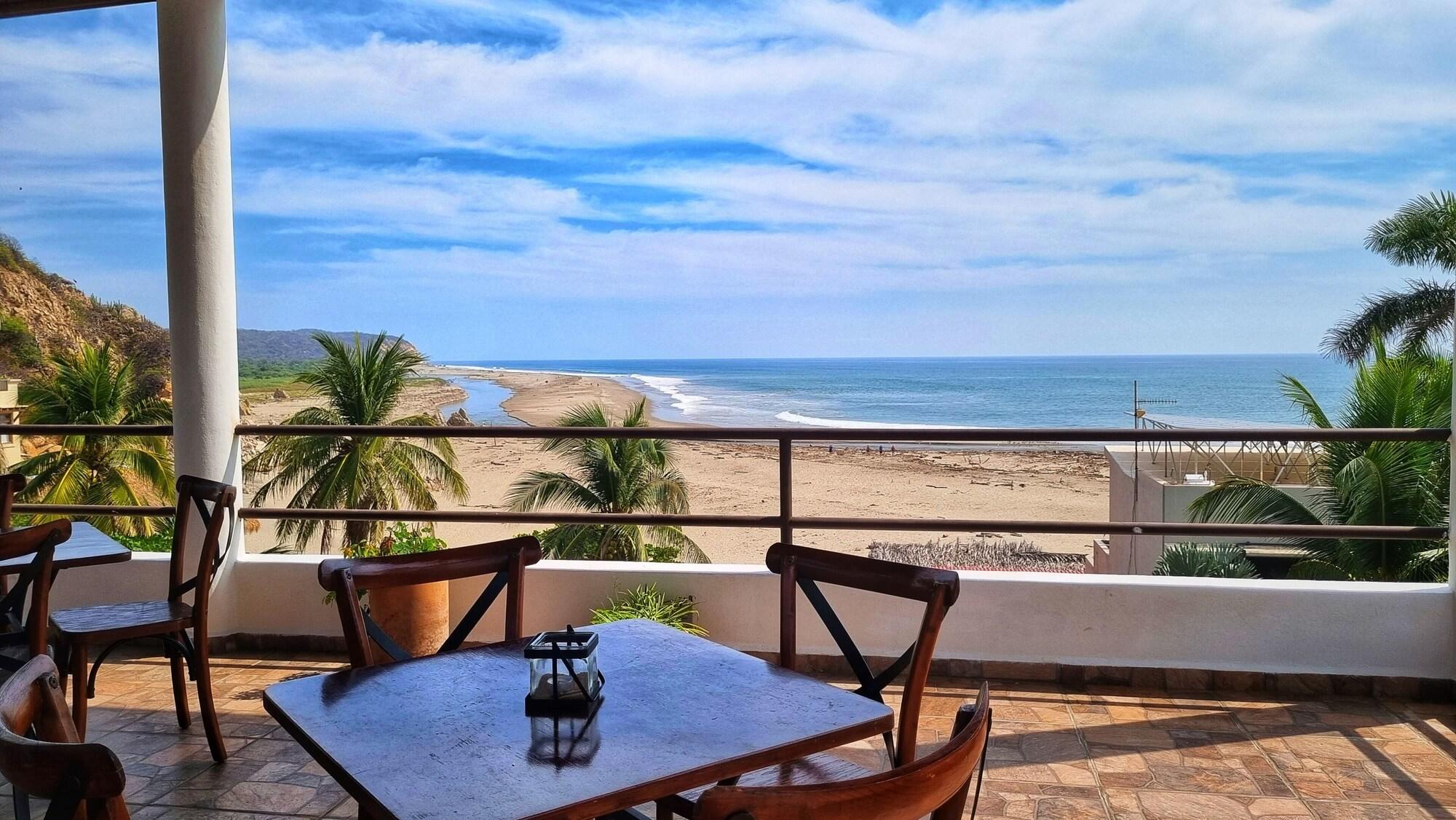 Restaurant blue Bocana Hotel