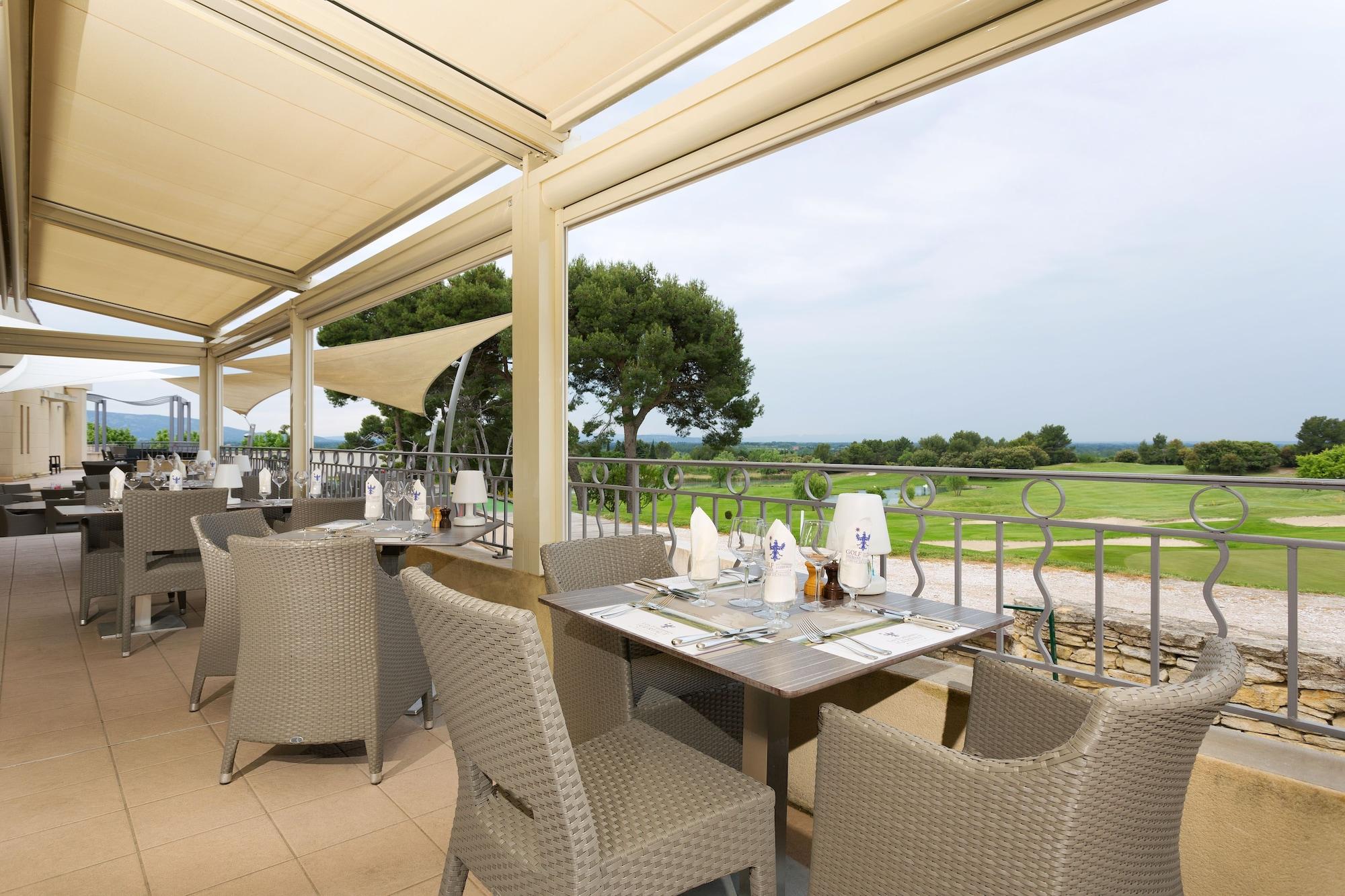Restaurant Madame Vacances Résidence Provence Country Club