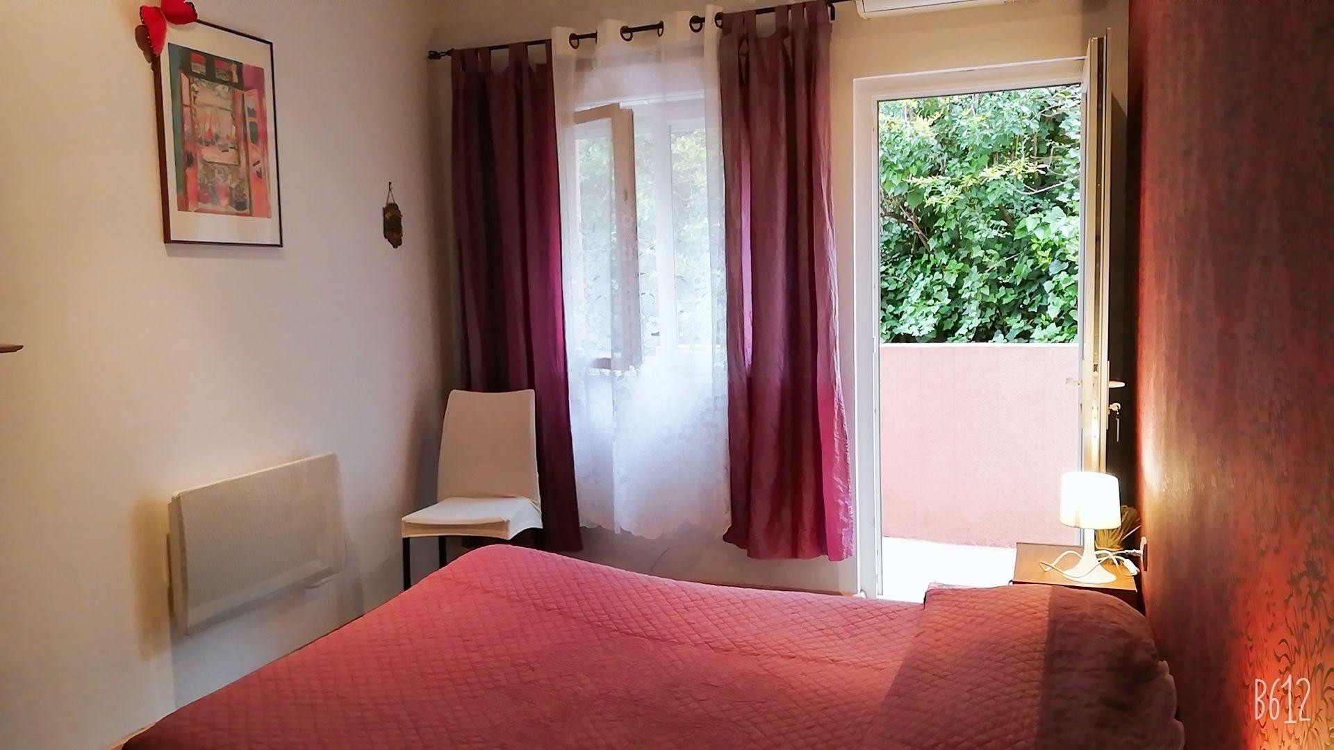 Equipamiento de Habitación La Chaumière Hôtel