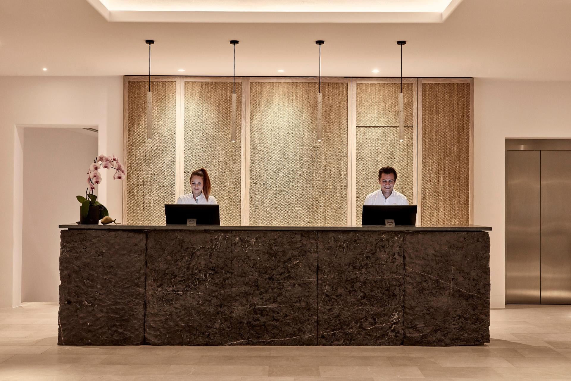 Vista Lobby Canaves  Epitome