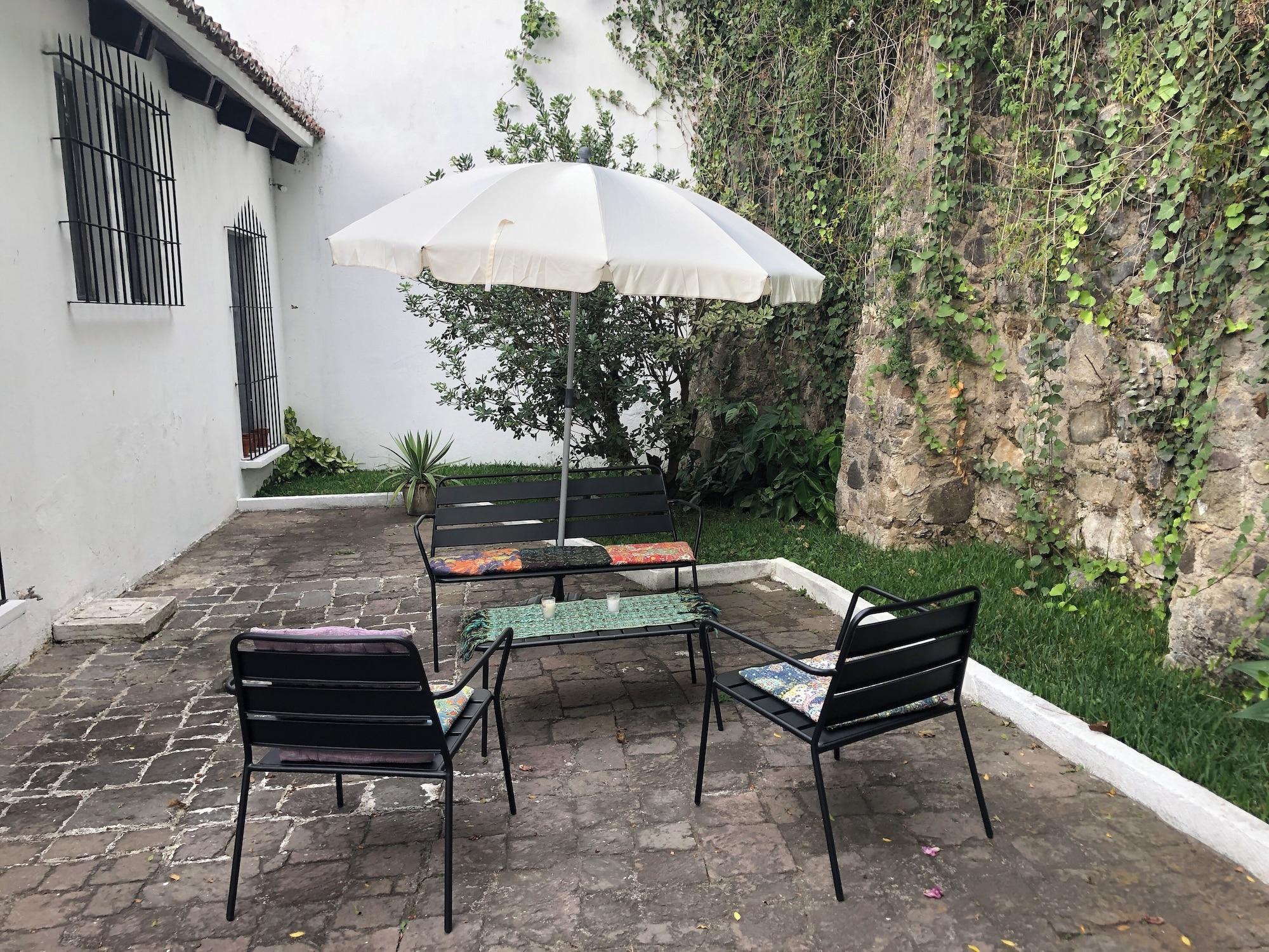 Comodidades del Alojamiento Poetry House Antigua Guatemala