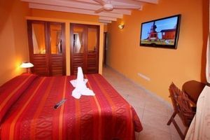 Alojamiento - Las Cayenas Beach Hotel