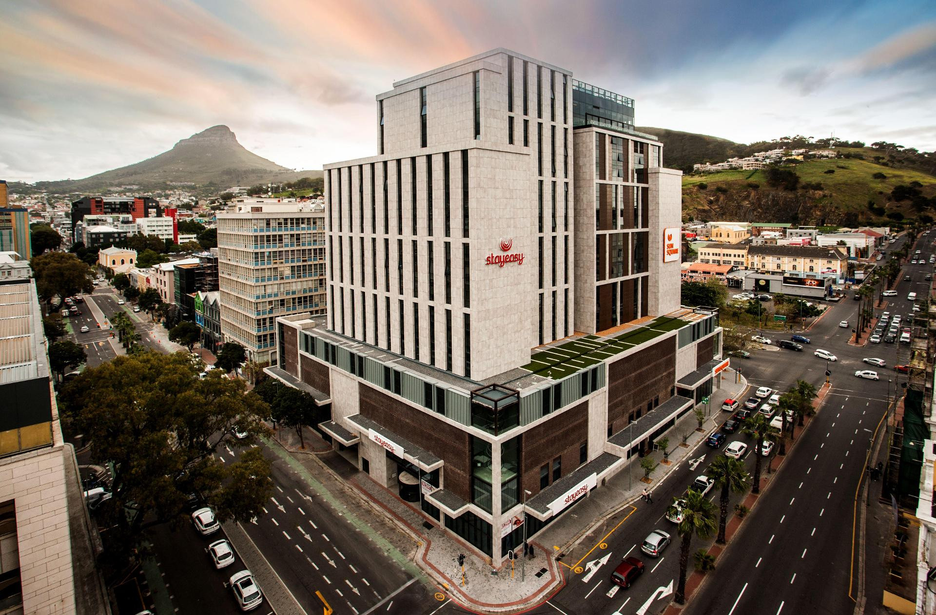 Vista Exterior Stayeasy Cape Town City Bowl