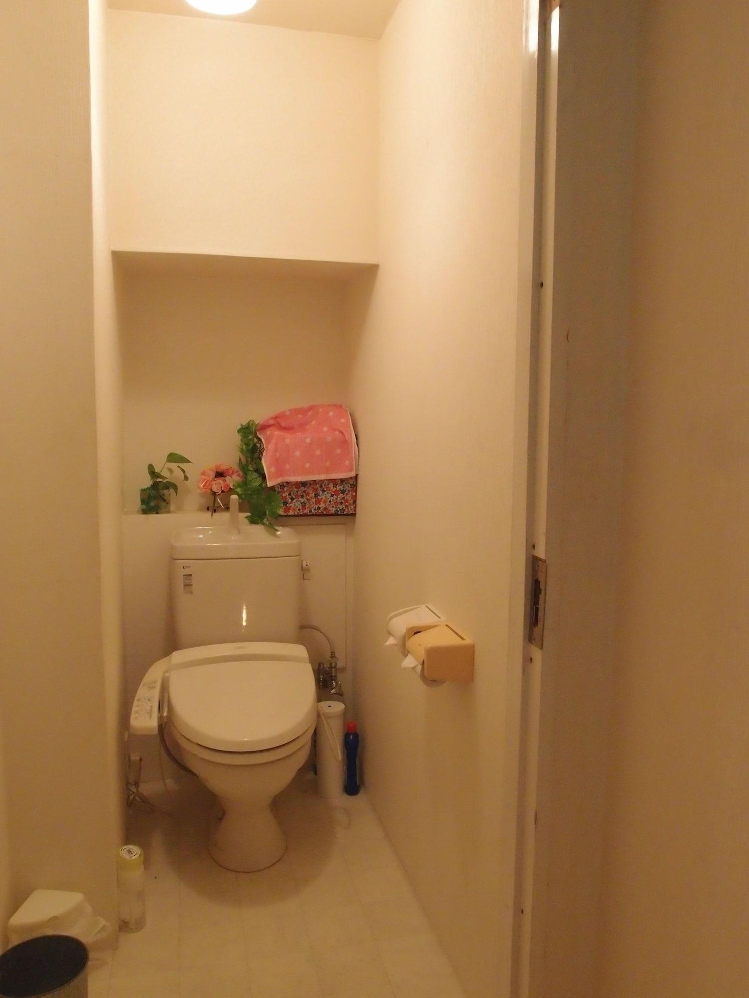 Equipamiento de Habitación SAKURA GUEST HOUSE OSAKA DOUTONBORI - Hostel