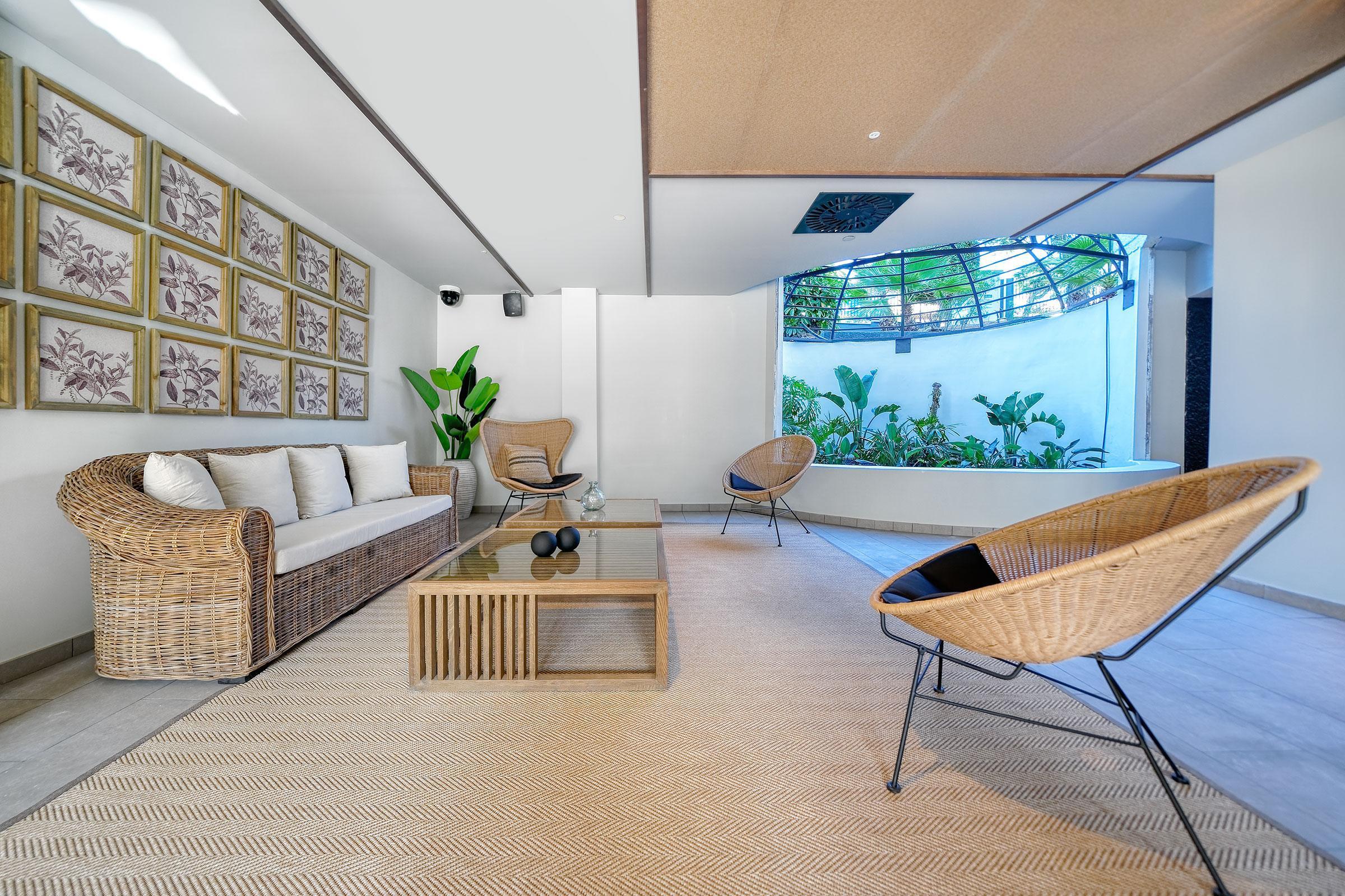 Vista Lobby HOVIMA Suites Costa Adeje
